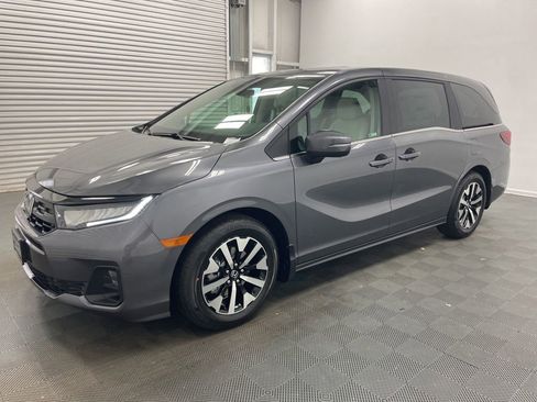 New 2026 Honda Odyssey EX-L image 4
