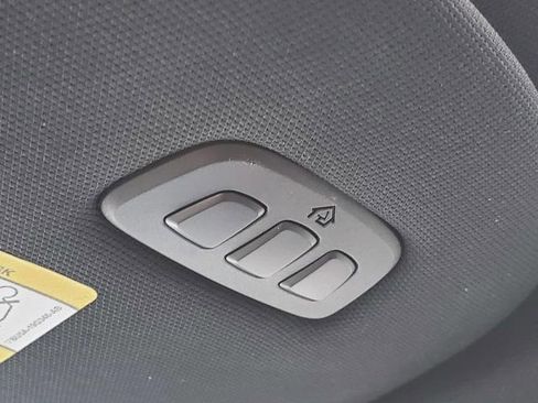 Used 2023 Ford F150 Lariat w/ Equipment Group 502A High image 35