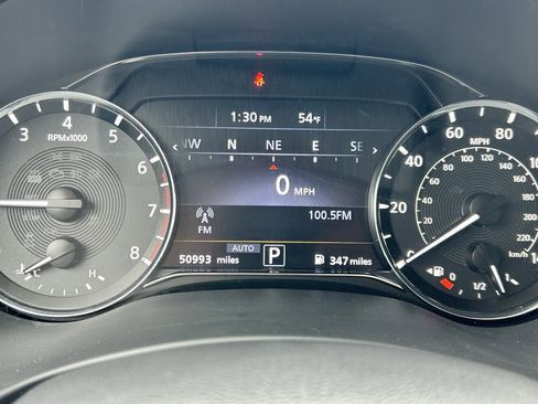 Used 2024 INFINITI QX80 Luxe image 7