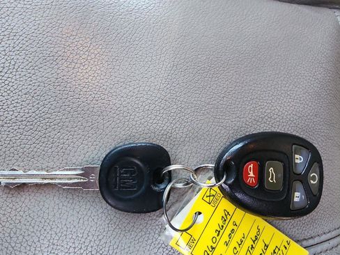 Used 2009 Chevrolet Tahoe LT w/ Suspension Package, Off-Road image 23