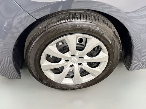 Certified 2025 Toyota Corolla LE FWD image 4