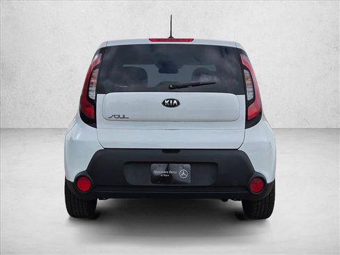 Used 2015 Kia Soul FWD image 6