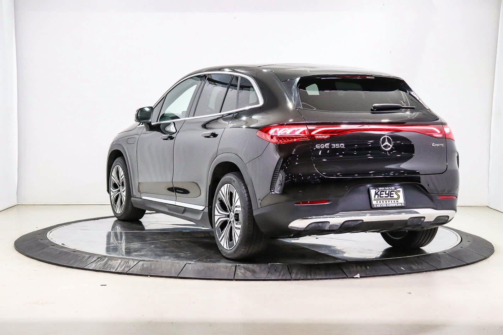 Certified 2024 Mercedes-Benz EQE 350+ 4MATIC SUV image 2