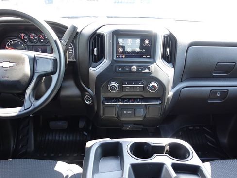 Used 2022 Chevrolet Silverado 1500 W/T w/ WT Value Package AWD/4WD image 40