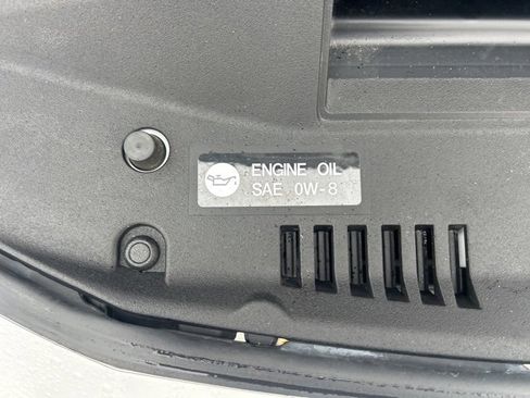 Used 2025 Toyota Camry SE image 12