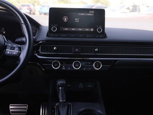 Used 2024 Honda Civic Sport image 25