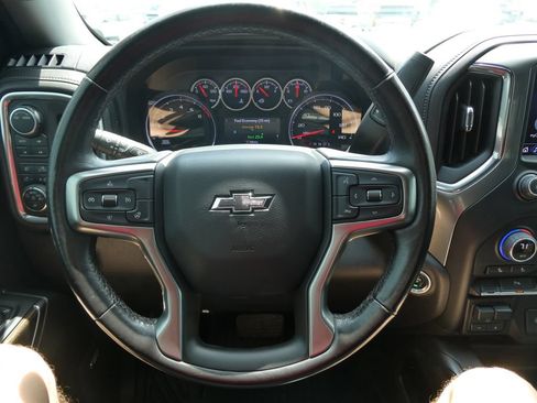 Used 2022 Chevrolet Silverado 1500 LT Trail Boss w/ LT Trail Boss Premium Package AWD/4WD image 34