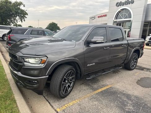 Used 2021 RAM 1500 Laramie AWD/4WD image 1