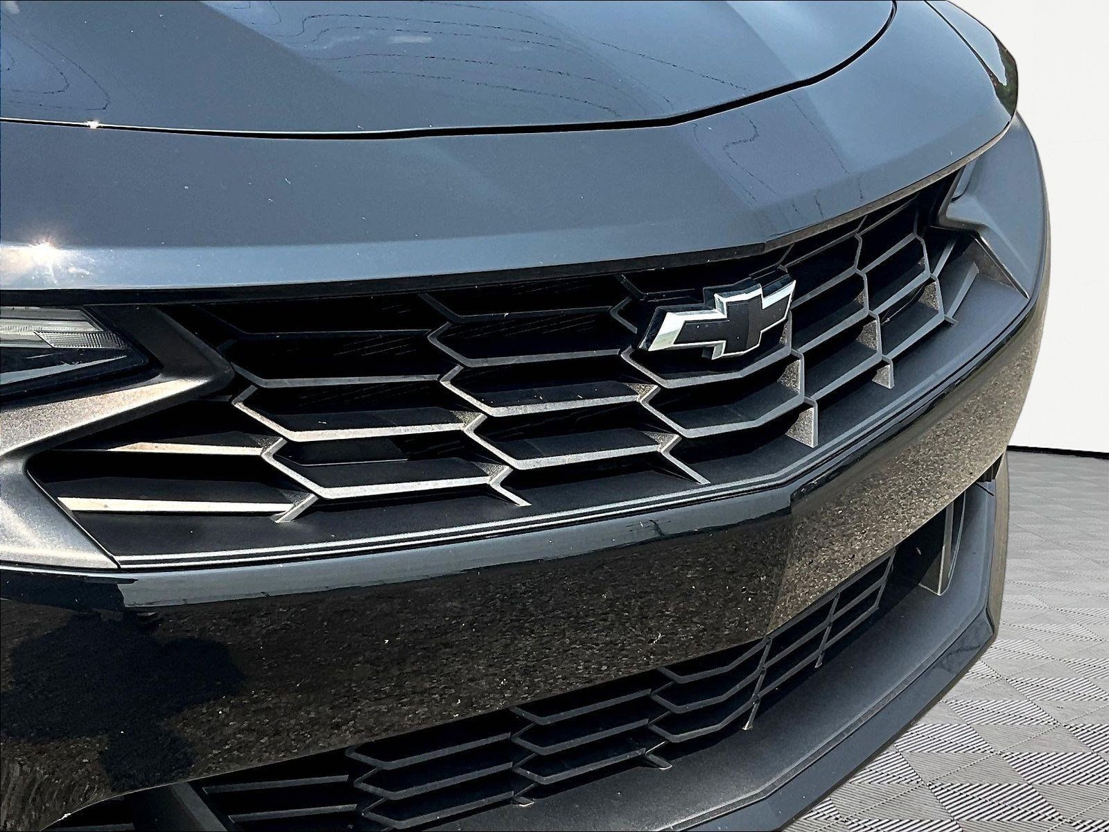 Used 2021 Chevrolet Camaro LT RWD image 32