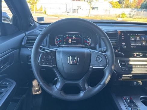Certified 2022 Honda Pilot Sport image 20