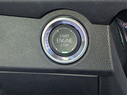 New 2025 Chevrolet Traverse LT w/ Enhanced Driving Package image 28