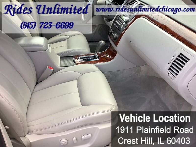 Used 2007 Cadillac DTS FWD image 28