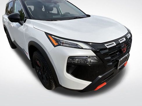 Certified 2025 Nissan Rogue SV w/ Rock Creek Premium Package image 13