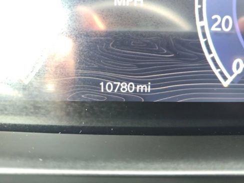 Certified 2025 Jeep Grand Cherokee L Limited AWD/4WD image 13