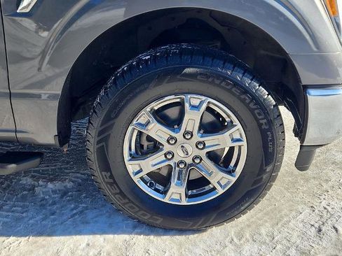 Certified 2021 Ford F150 XLT w/ Equipment Group 302A High image 4