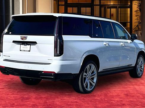 New 2026 Cadillac Escalade ESV Sport w/ Touring Package AWD/4WD image 6