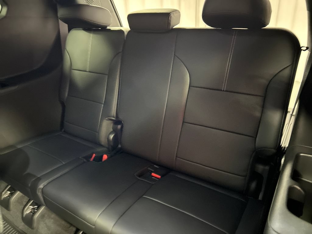 New 2027 GMC Acadia Elevation w/ Black Edition AWD/4WD image 22