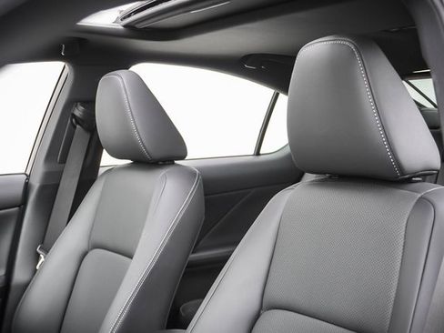 Certified 2022 Lexus IS 300 AWD w/ Premium Package image 10