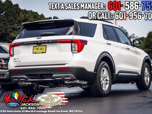 New 2026 Ford Explorer Active w/ Active Comfort Package RWD image 5