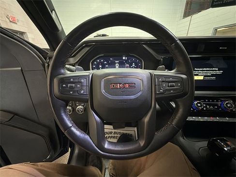 Certified 2022 GMC Sierra 1500 AT4 w/ AT4 Preferred Package image 14