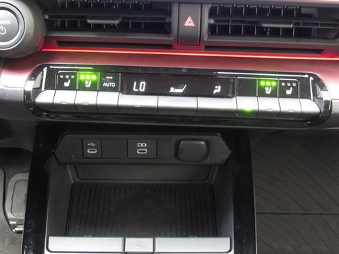 Certified 2026 Toyota Prius Plug-In Hybrid FWD image 30