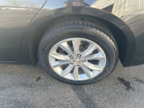 Used 2023 Chevrolet Malibu LT image 43