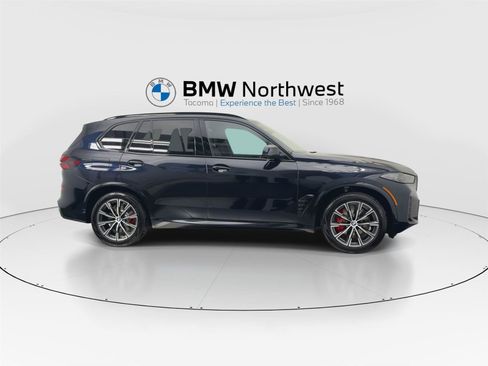 New 2026 BMW X5 xDrive50e w/ M Sport Package AWD/4WD image 5