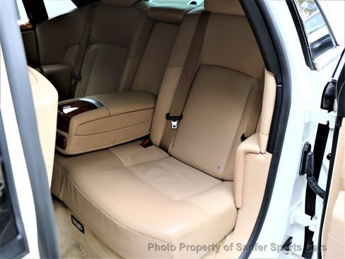 Used 2010 Rolls-Royce Ghost RWD image 34