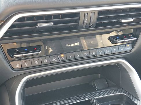 Used 2025 MAZDA CX-70 Plug-In Hybrid w/ Premium Plus image 29