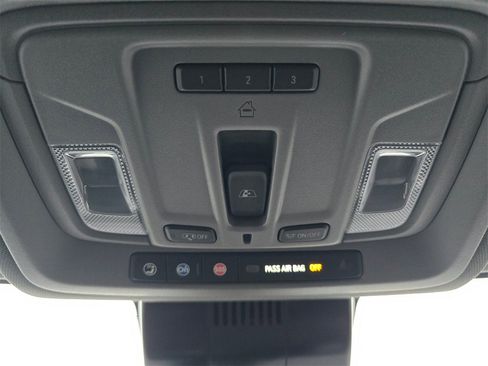 Certified 2025 GMC Sierra 2500 Denali w/ Technology Package image 29