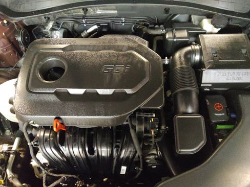 Used 2017 Kia Optima LX image 30