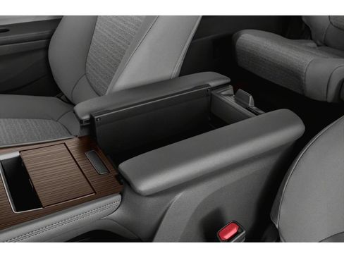 Used 2022 Toyota Sienna LE AWD/4WD image 10