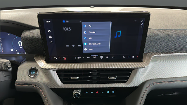 New 2026 Ford Explorer Active w/ Active Comfort Package AWD/4WD image 14