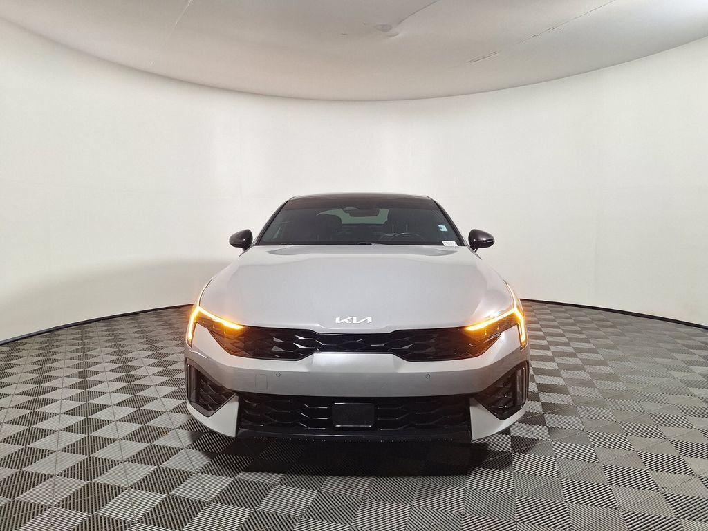Used 2025 Kia K5 GT-Line w/ GT-Line Premium Package FWD image 2