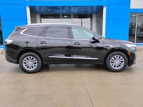 Used 2024 Buick Enclave Essence w/ Trailering Package, 5000 lbs. image 34