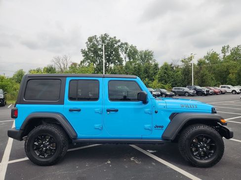 Used 2021 Jeep Wrangler Unlimited Sport AWD/4WD image 8
