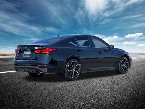 Used 2023 Nissan Altima 2.5 SR image 30