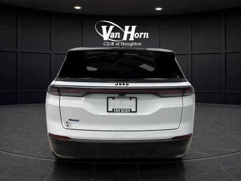 Used 2024 Jeep Wagoneer Launch Edition image 14