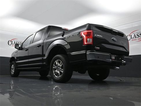 Used 2017 Ford F150 XLT w/ Equipment Group 302A Luxury image 28