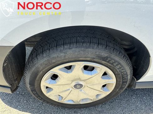Used 2016 Ford Transit Connect XL FWD image 17