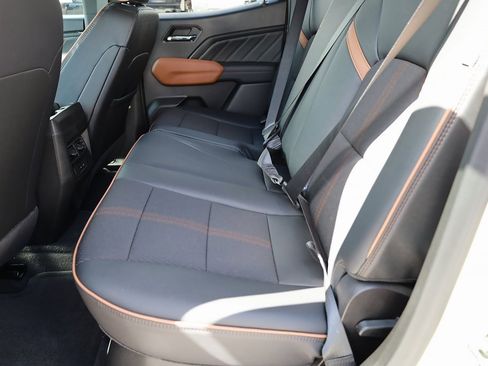 New 2026 GMC Canyon AT4 image 18