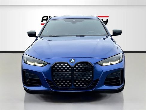 Used 2024 BMW 440i xDrive Coupe w/ Premium Package image 2