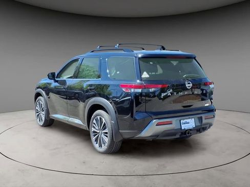 New 2026 Nissan Pathfinder Platinum w/ Cargo Package AWD/4WD image 3