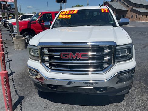 Used 2017 GMC Sierra 1500 SLT AWD/4WD image 9