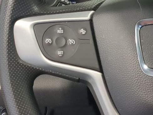 Used 2023 GMC Terrain SLE w/ Driver Convenience Package FWD image 29