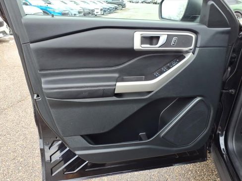 Certified 2023 Ford Explorer XLT w/ Equipment Group 202A image 16