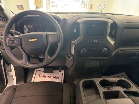 New 2026 Chevrolet Silverado 1500 Custom RWD image 17