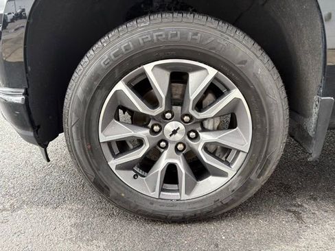 Used 2020 Chevrolet Silverado 1500 RST image 9