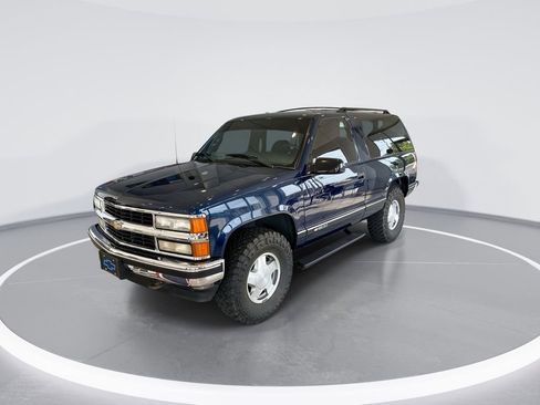 Used 1995 Chevrolet Tahoe 4WD 2-Door image 4