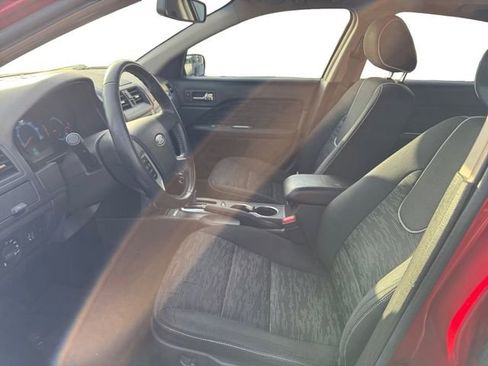 Used 2012 Ford Fusion SE image 9